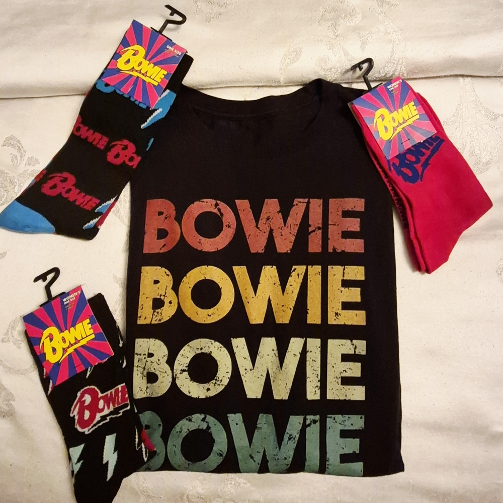 Black Retro Bowie Graphic Tee and Socks Set